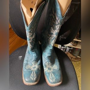Roper Cowboy Boots